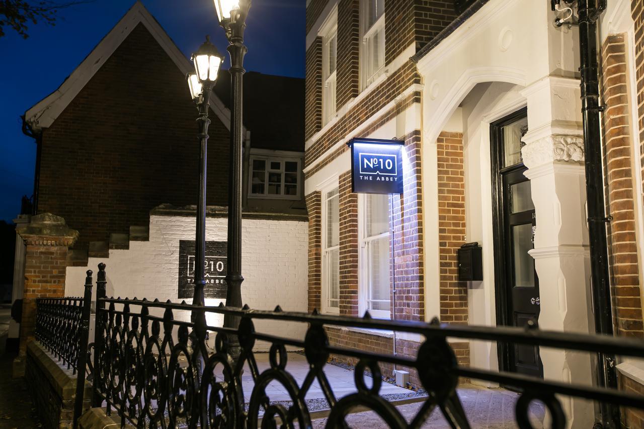 Apartments At Number 10 The Abbey NWI Exterior foto